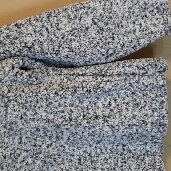 Time and Tru Blue And White Mingled Sherpa Shirt Women's Size XL - Picture 7 of 13